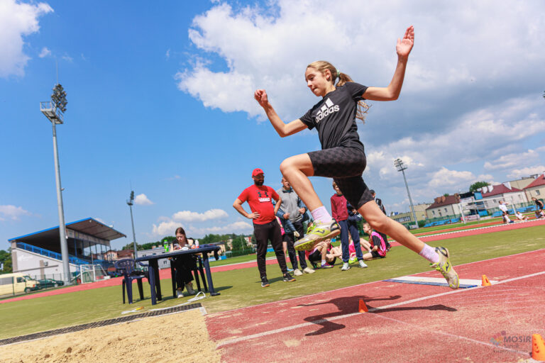 3-bój lekkoatletyczny |